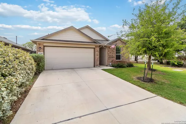 San Antonio, TX 78244,2710 Green Leaf Way