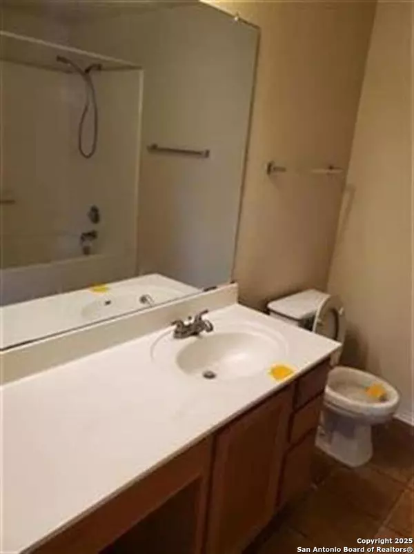 San Antonio, TX 78245,1402 Hunters Plane