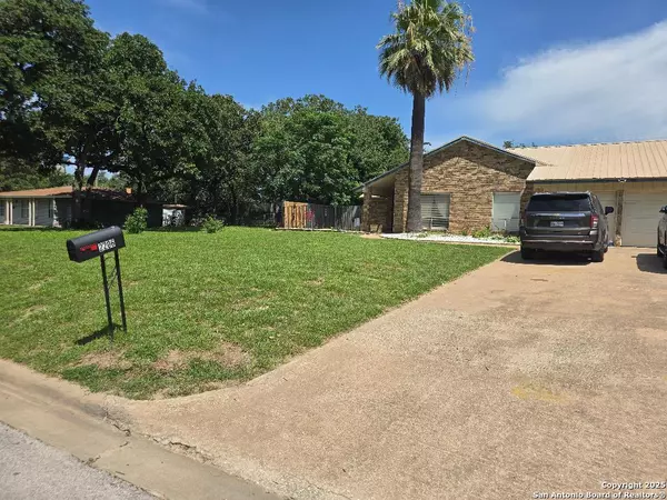 2206 MURRAY, Rockdale, TX 76567
