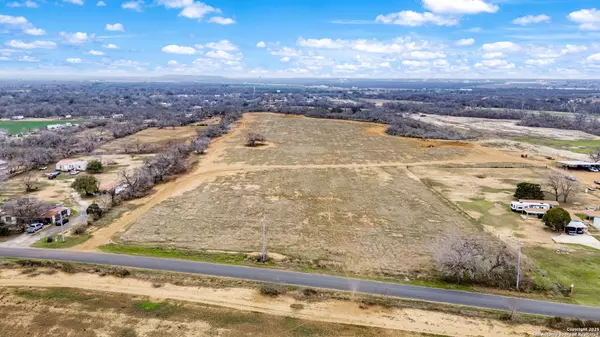 Von Ormy, TX 78073,24+- ACRES Von Ormy Rd