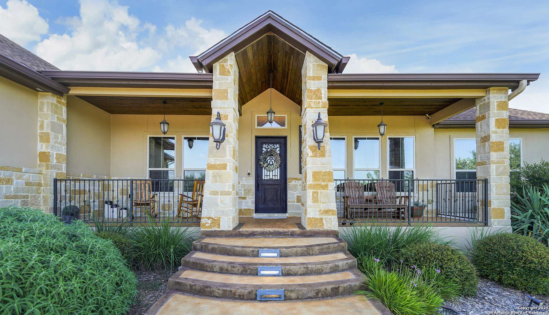 New Braunfels, TX 78132,1408 Olivastro