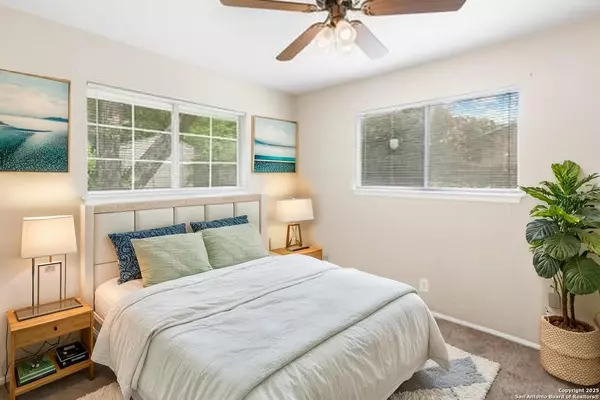 San Antonio, TX 78218,5611 Sir Gareth Dr