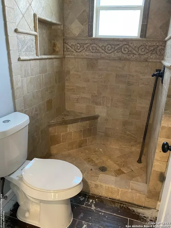 San Antonio, TX 78204-2902,139 BAYLOR