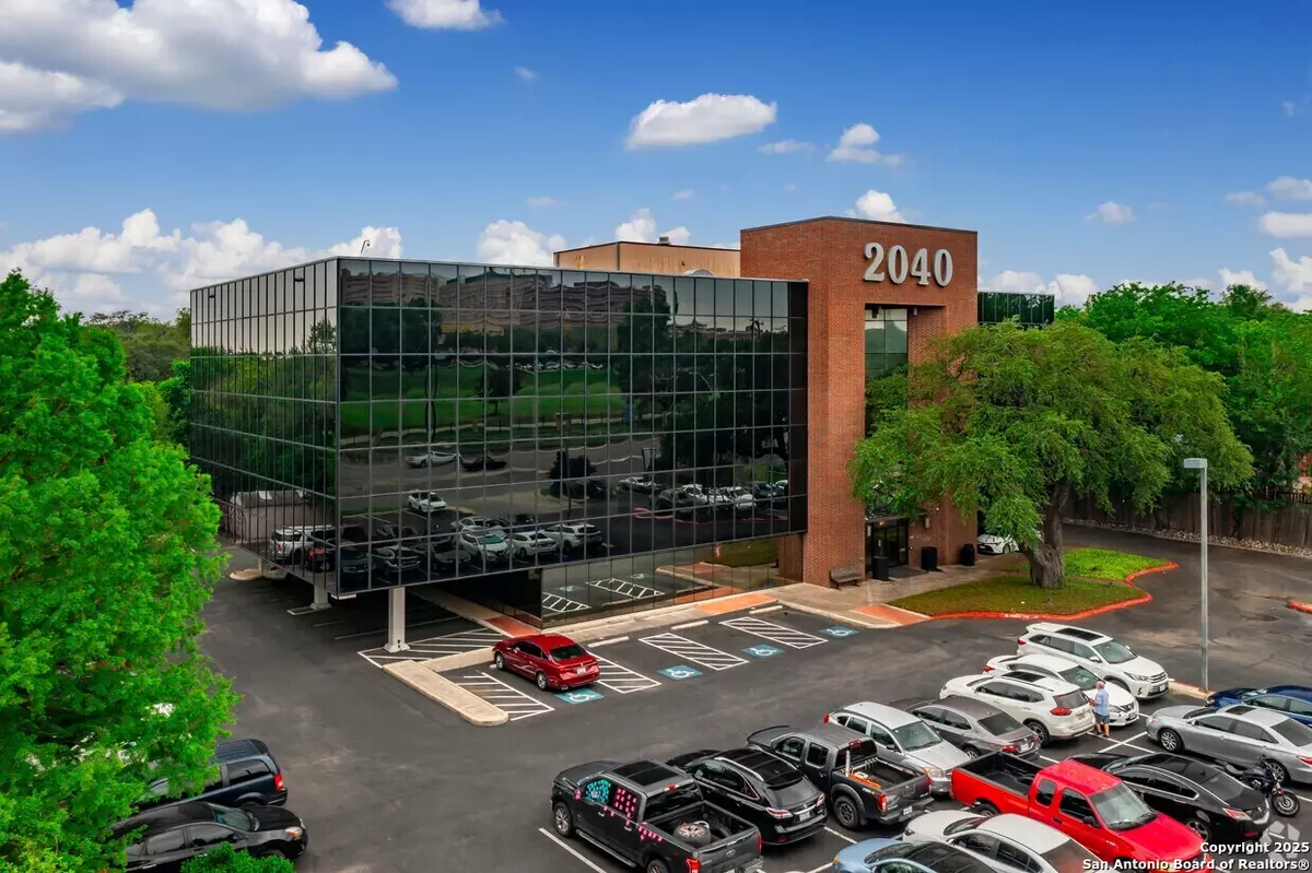 San Antonio, TX 78229,2040 Babcock UNIT 304