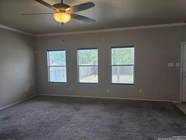 San Antonio, TX 78245,9510 Rainbow Creek