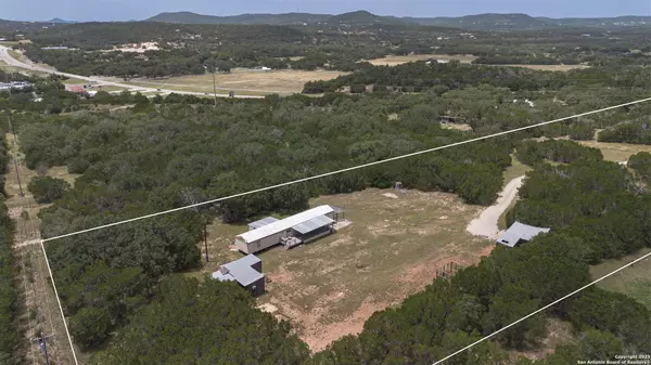 10900 State Highway 16, Pipe Creek, TX 78063