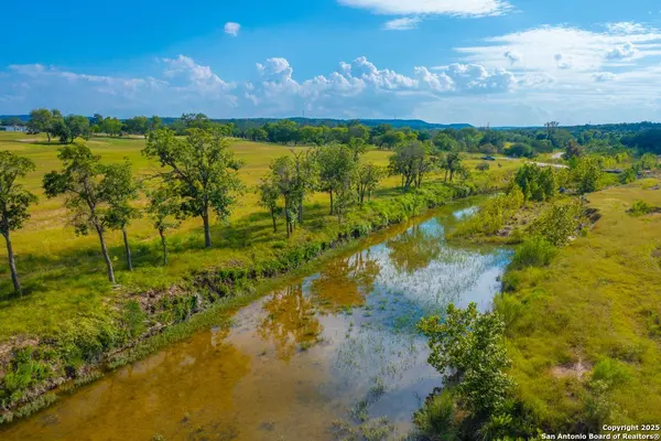 Boerne, TX 78006,327 Waring Welfare Road