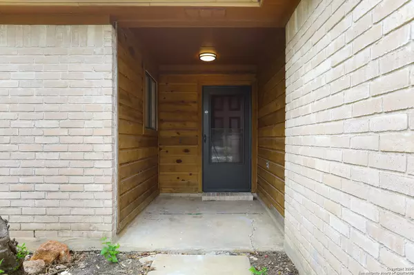 San Antonio, TX 78244,6334 Candleview