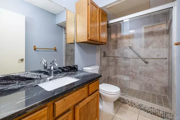 San Antonio, TX 78229,4107 medical UNIT 7107