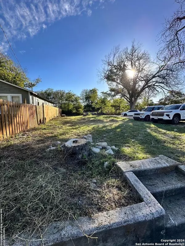 San Antonio, TX 78204-1941,214 LACHAPELLE