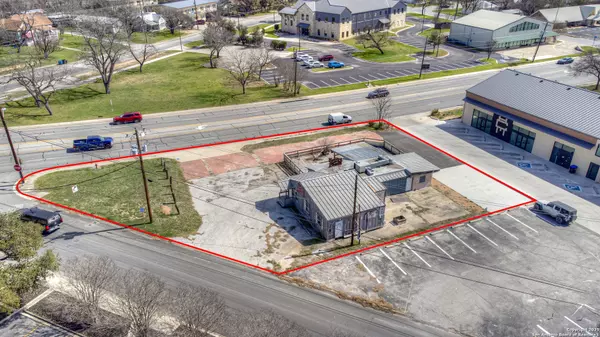 Kerrville, TX 78028,1109 Broadway
