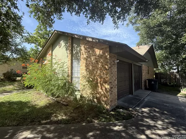 New Braunfels, TX 78130,912 Spring Hill Dr