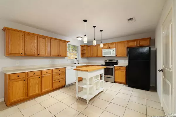 Canyon Lake, TX 78133-2035,2630 ROCKY RIDGE LOOP