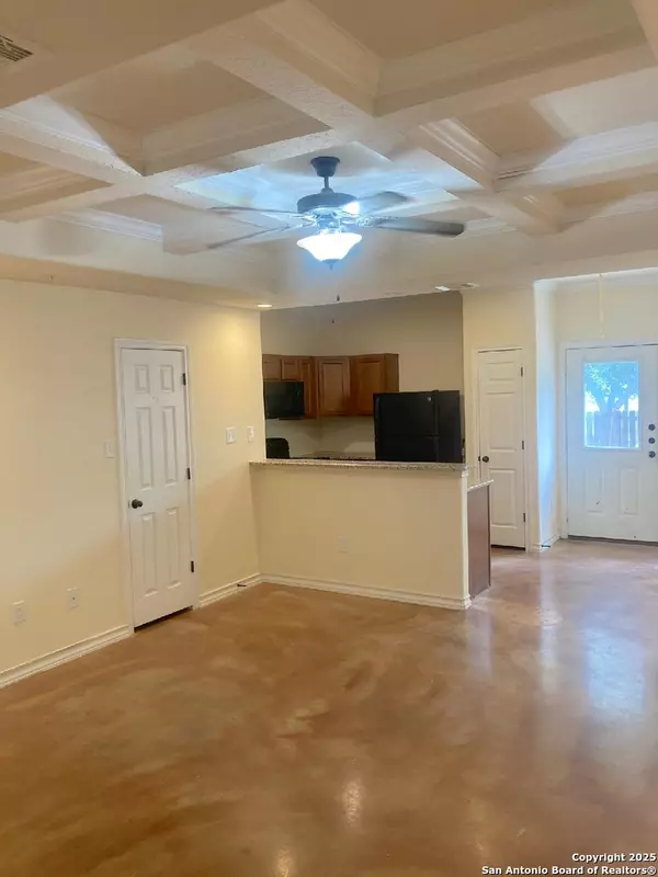 San Antonio, TX 78233,6335 Melanzane UNIT 3