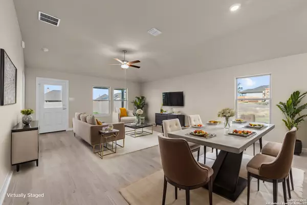 San Antonio, TX 78222,5043 Agave Blue Lane