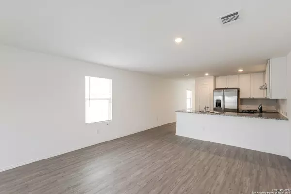 San Antonio, TX 78223,4331 Levee