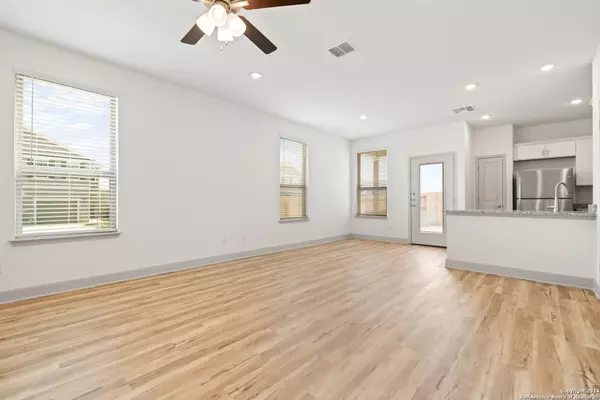 San Antonio, TX 78252,7609 Briarwood Pass UNIT 102
