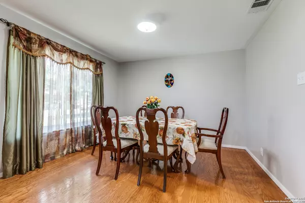 San Antonio, TX 78245,10439 Canyon Village