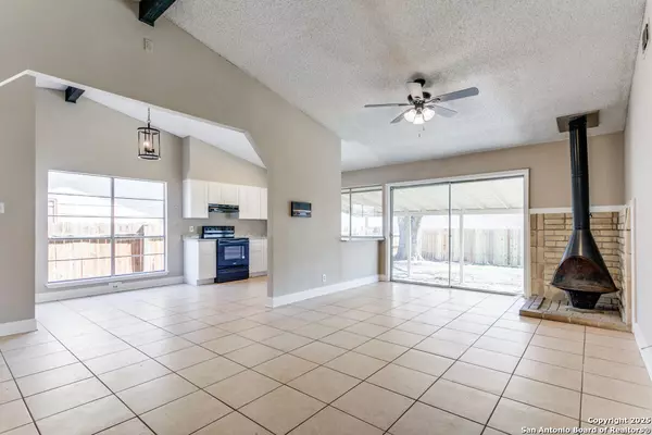 San Antonio, TX 78247,14206 Short Horn