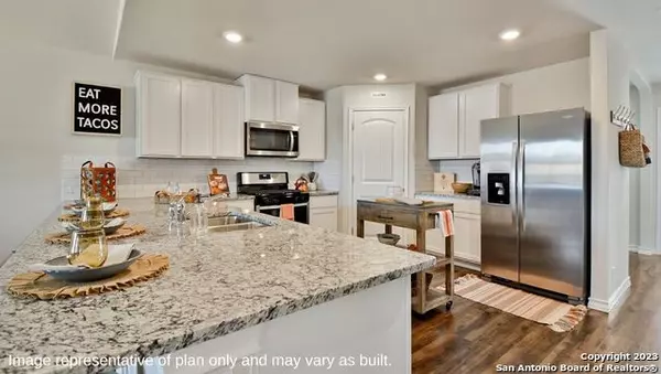 San Antonio, TX 78245,12033 Golden Quartz