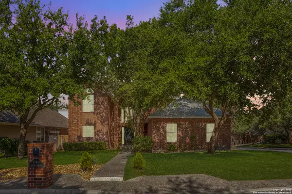 San Antonio, TX 78248,17411 Canyon Boulder