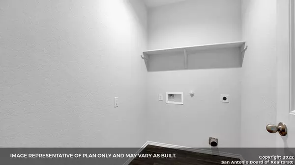 San Antonio, TX 78266,21062 Gravel Keep