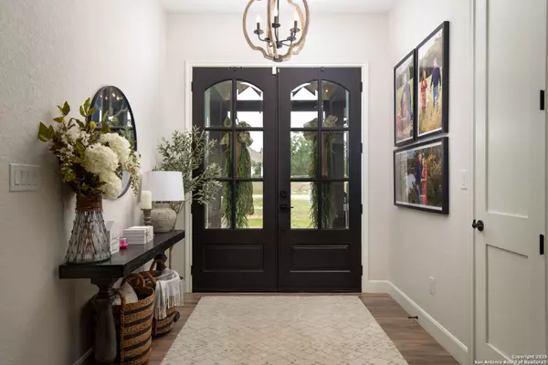 Bandera, TX 78003,300 Firewheel