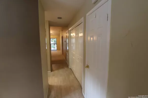 San Antonio, TX 78240-5204,7930 Roanoke Run UNIT 308