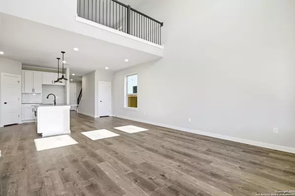 San Antonio, TX 78253,6438 Velma Path