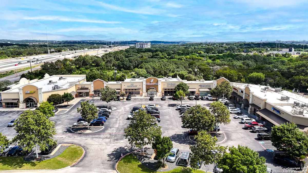 San Antonio, TX 78249,8202 LOOP 1604 UNIT 121