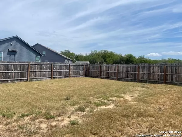 San Antonio, TX 78242,6827 Grand Valley