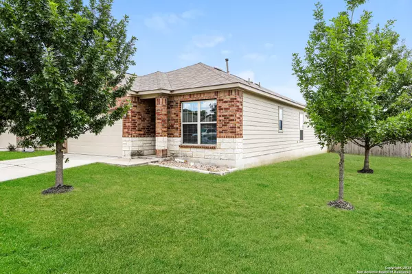 Converse, TX 78109,10306 FRANCISCO WAY
