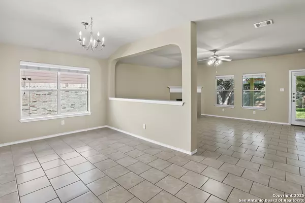 San Antonio, TX 78261,3711 Pinyon Pine