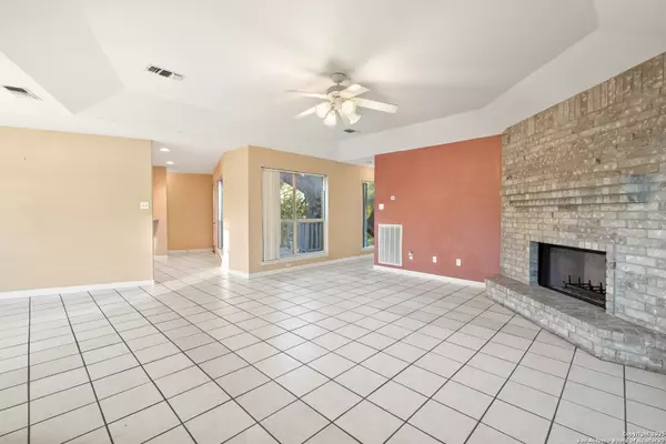 San Antonio, TX 78240,7501 Linkside