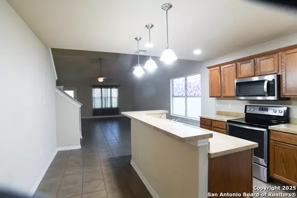 San Antonio, TX 78245,1231 Lake Pt
