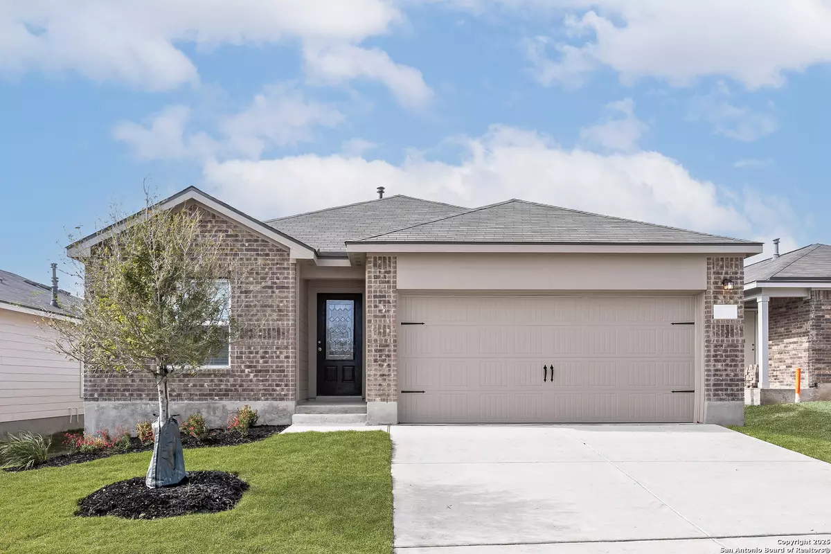 Von Ormy, TX 78073,15106 Telfaire Meadow
