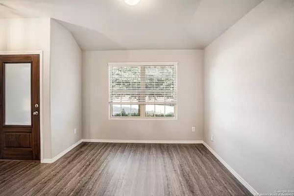 New Braunfels, TX 78130,156 Field Rdg