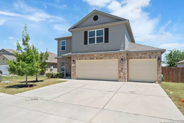 New Braunfels, TX 78130,548 Long Leaf