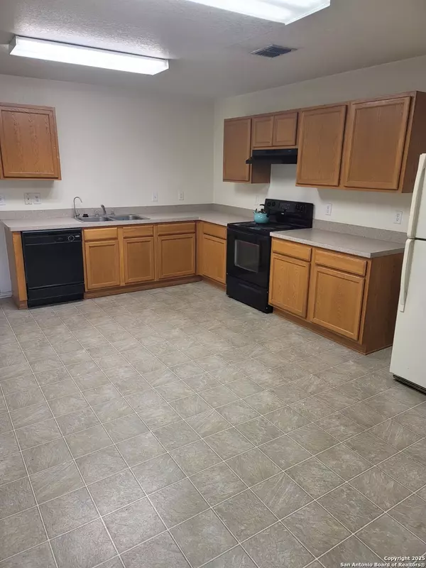 San Antonio, TX 78218,4823 Heather