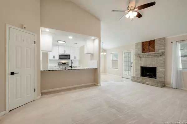 San Antonio, TX 78245,11442 Blue Mesa Dr