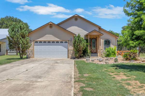 388 Deerwood, Bandera, TX 78003