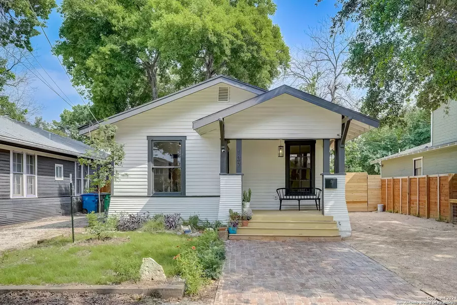 137 PANAMA AVE, San Antonio, TX 78210-1794