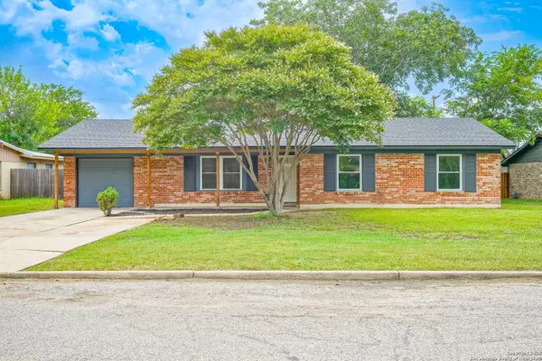 433 byrd, Universal City, TX 78148