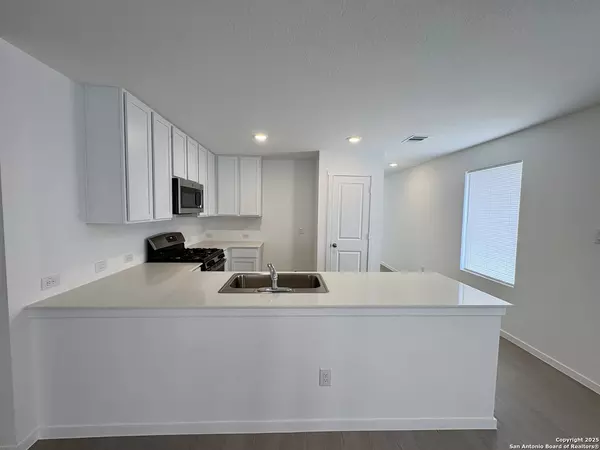 New Braunfels, TX 78132,3720 Axis Hill St