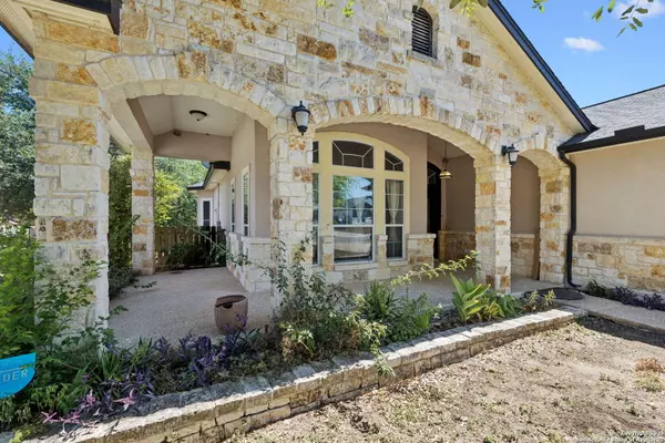 San Antonio, TX 78220,5902 Tree View