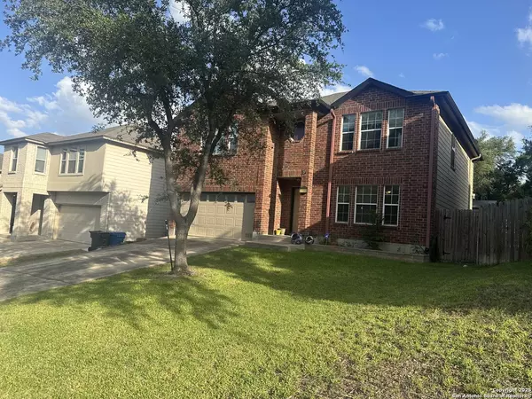 San Antonio, TX 78247,17199 Irongate Rail