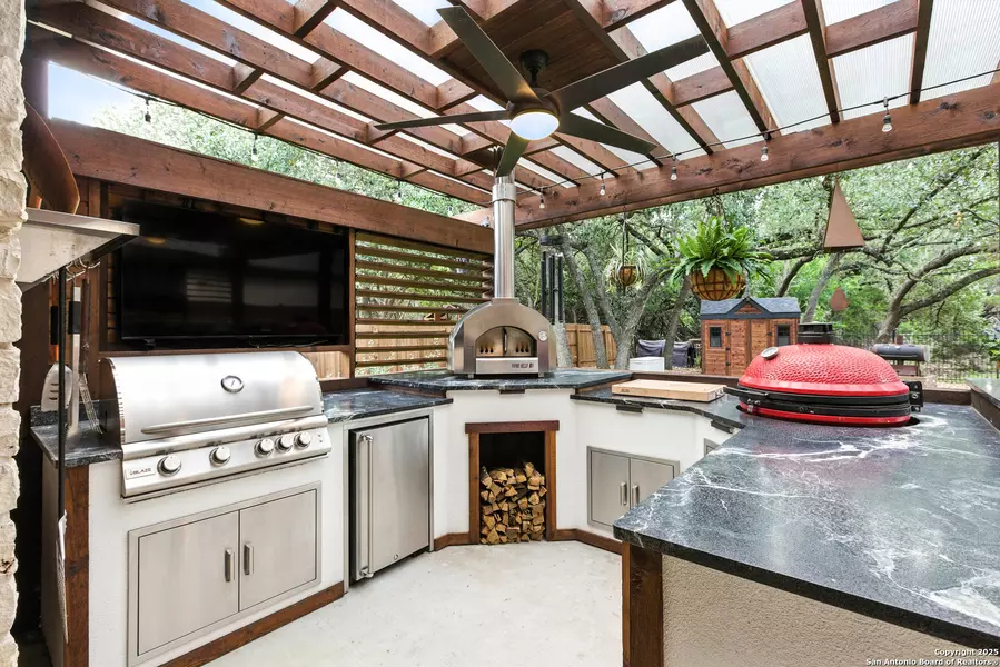 2203 Bella Daisy, San Antonio, TX 78260