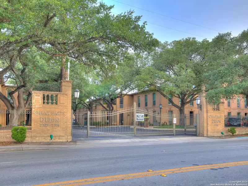 7707 Broadway UNIT 6, San Antonio, TX 78209