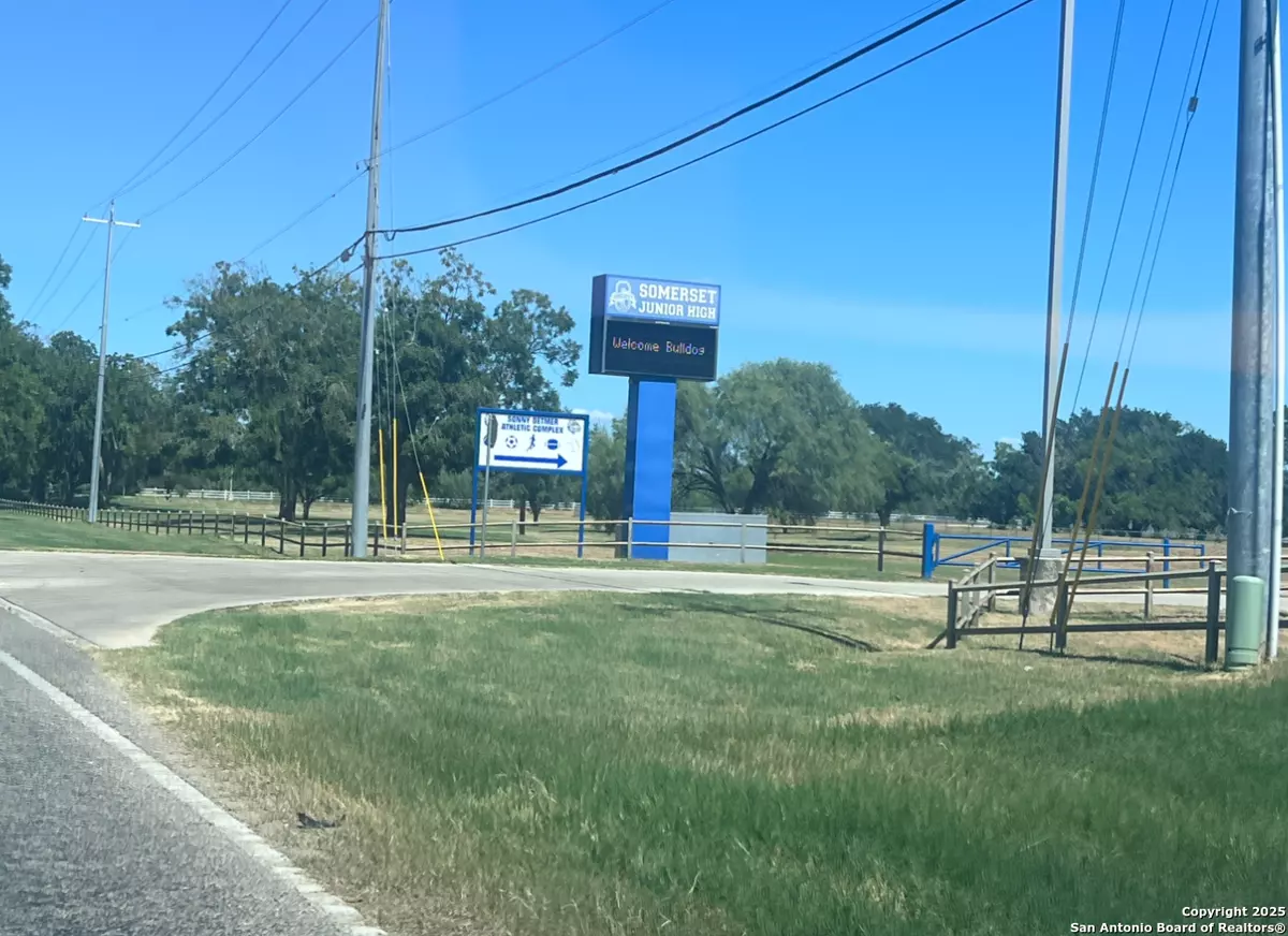 Von Ormy, TX 78073,4810 Loop 1604