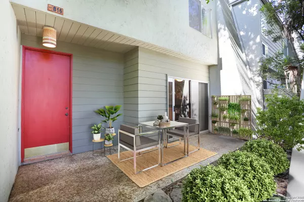 3102 Eisenhauer UNIT B16, San Antonio, TX 78209